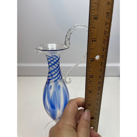 Bimini Small Bud Vase swirl blue and clear Delicate Glass 7.5"H Vintage - Picture 7 of 7
